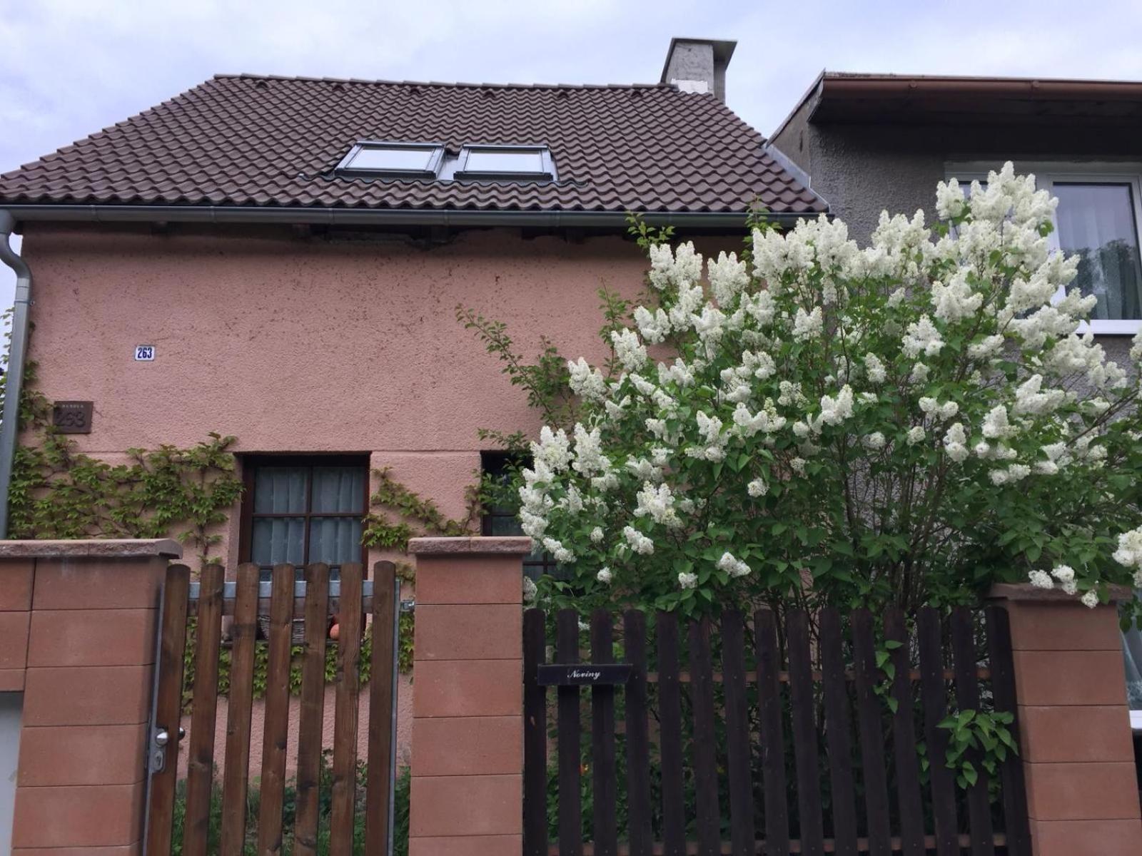 Na Husovce Villa Teplice Exterior foto